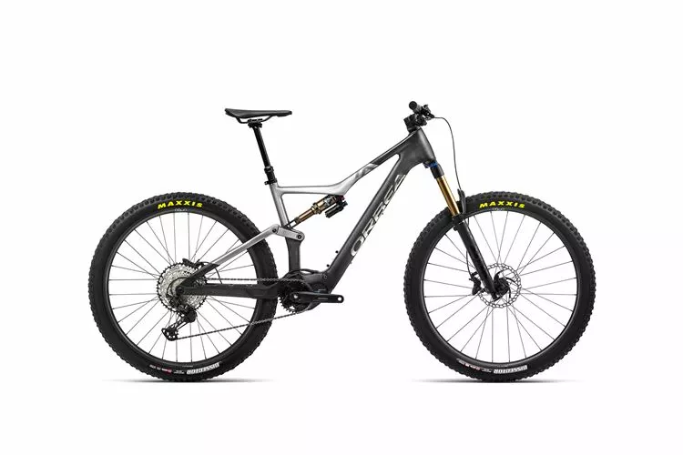 BICICLETA ELÉCTRICA MONTAÑA DOBLE ORBEA RISE M10 2023