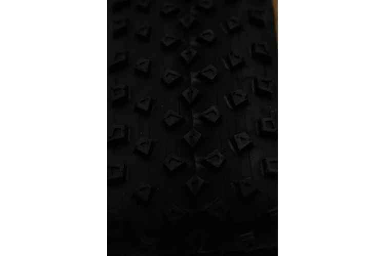 CHAOYANG GRAHAM TLR 29X2.20 NEG/MRR - Imagen 4