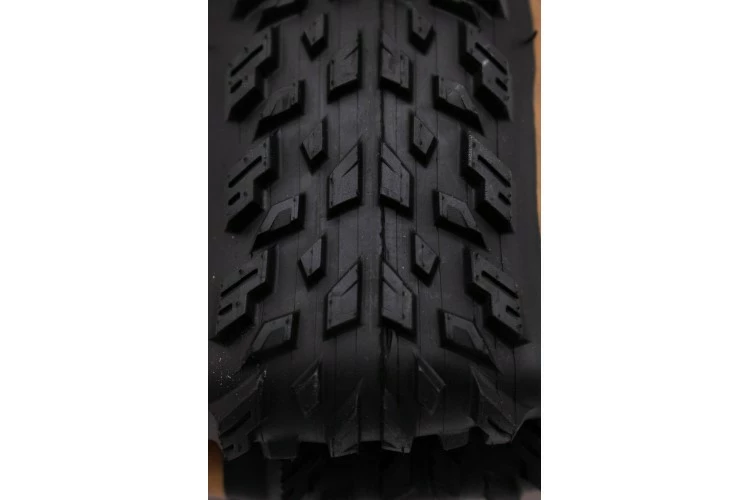 CUBIERTA HORNET TLR 29X2.20 NEG/MRR - CHAOYANG2021 - Imagen 3