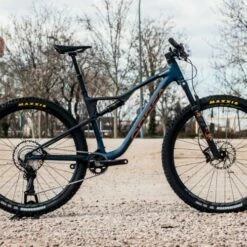 BICICLETA MONTAÑA DOBLE SUSPENSIÓN ORBEA OIZ H10 2023