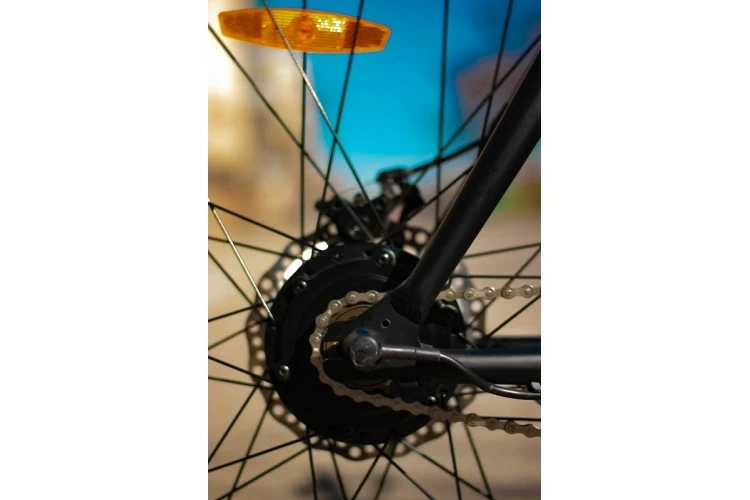 E-BIKE URBANA SIX BIKES FAT ESB-68 FALCON NEGRO MATE - Imagen 4